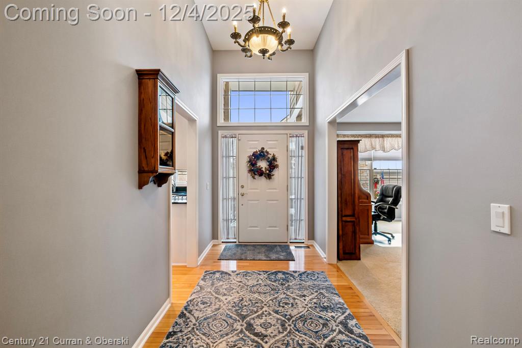 16925 Lochmoor Circle E, Northville, MI 48168 — Photo 9