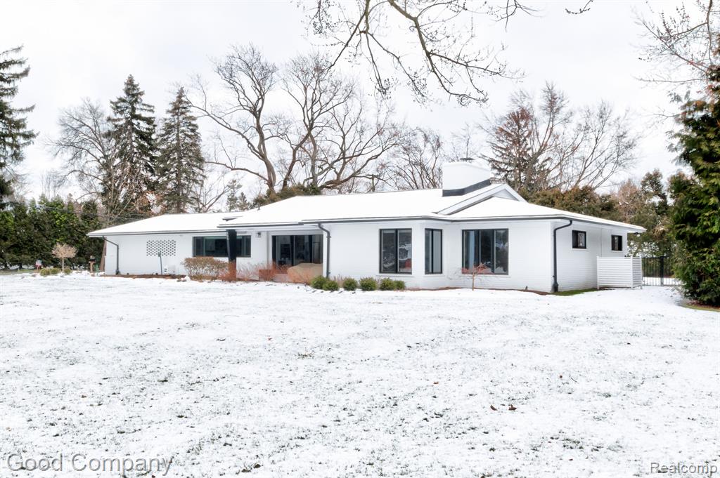 805 N Pemberton Road, Bloomfield Hills, MI 48302 — Photo 56