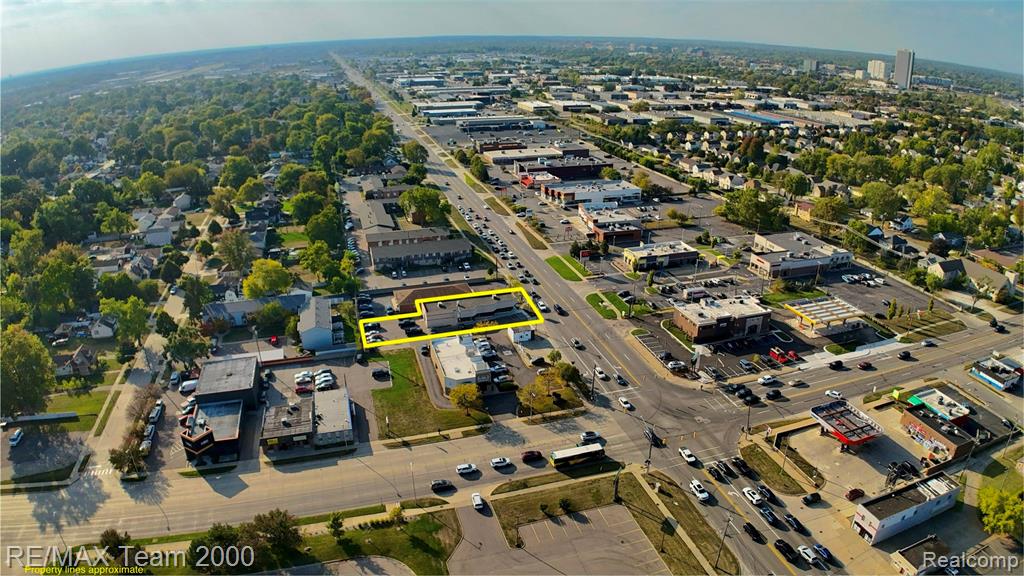 47 W Maple Road, Clawson, MI — Photo 9