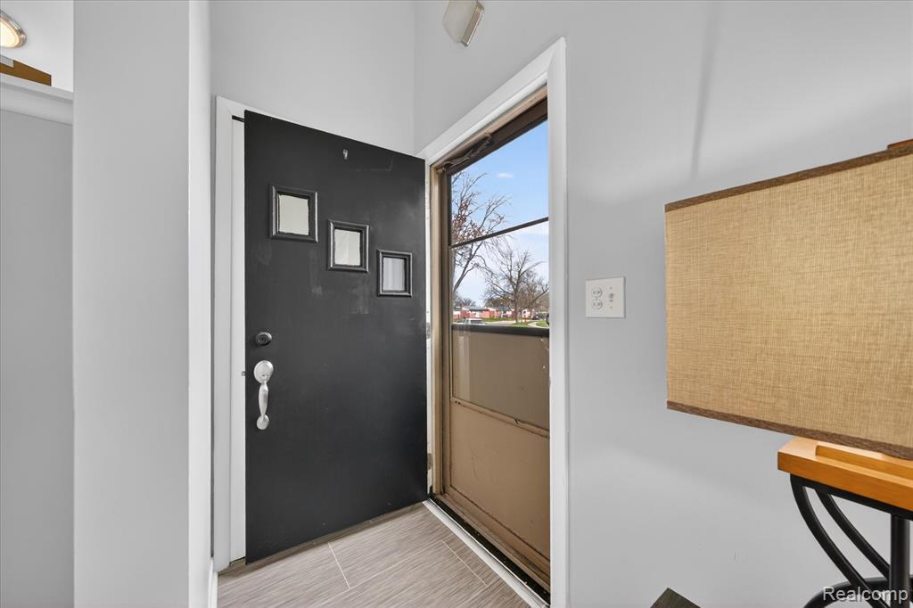 16672 Drake Street, Southgate, MI 48195 — Photo 7
