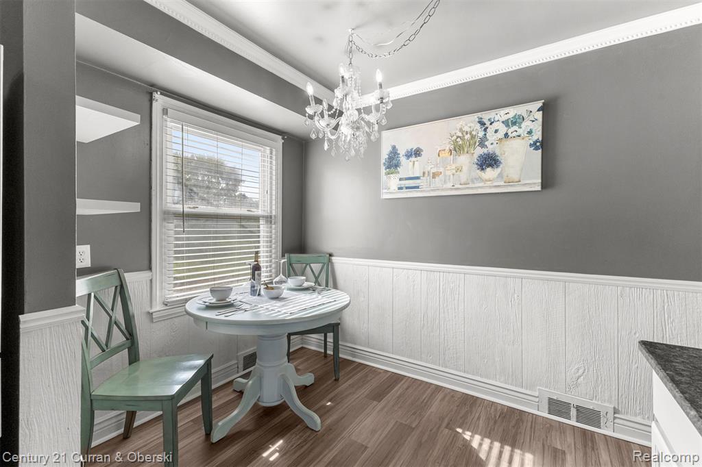 7505 PARK Avenue, Allen Park, MI 48101 — Photo 12
