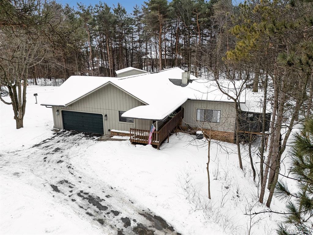 1276 Oakwood Road, Ortonville, MI 48462 — Photo 28