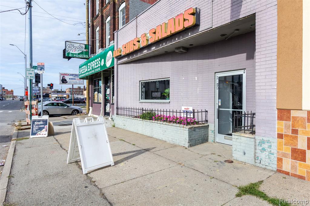 1360 W Fort Street - Photo 3