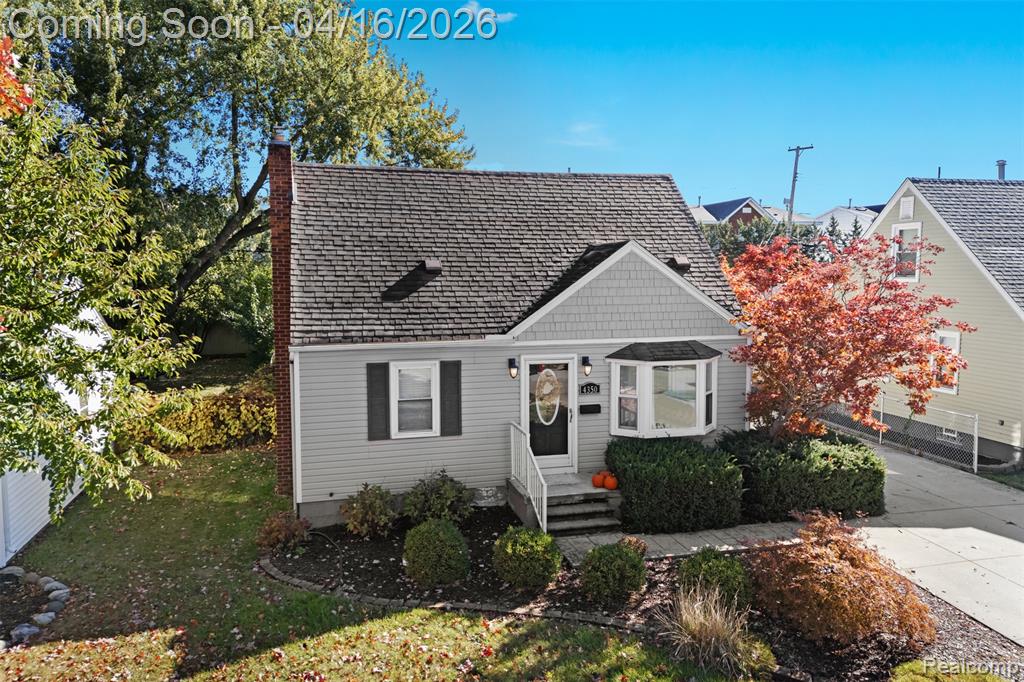 4350 Mandalay Avenue, Royal Oak, MI 48073 — Photo 39