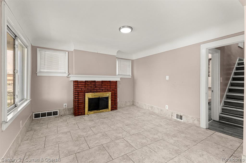 7026 Steadman Street, Dearborn, MI 48126 — Photo 5