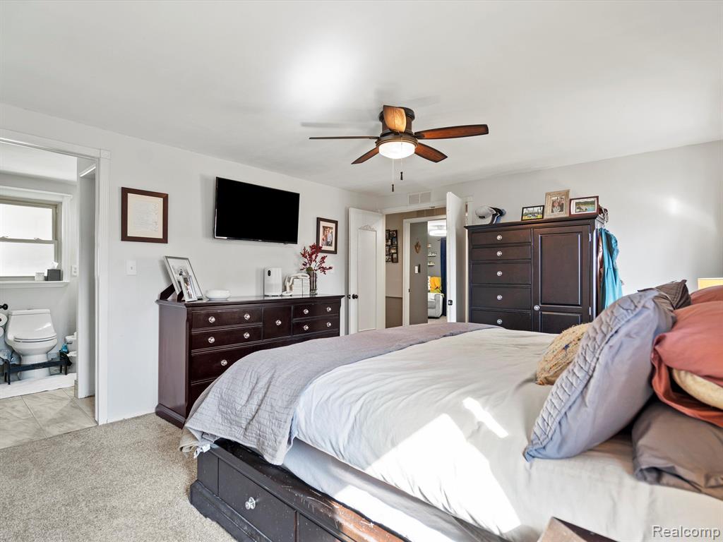 42268 SYCAMORE Drive, Sterling Heights, MI 48313 — Photo 24