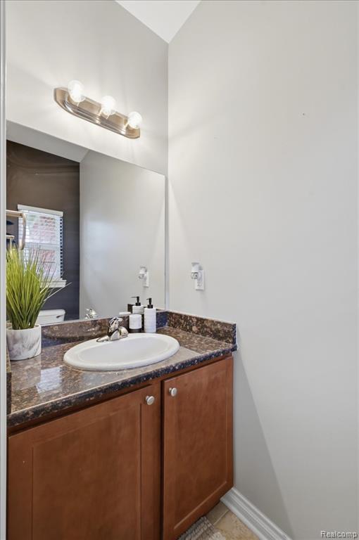 8131 Peninsula Circle, Grand Blanc, MI 48439 — Photo 24