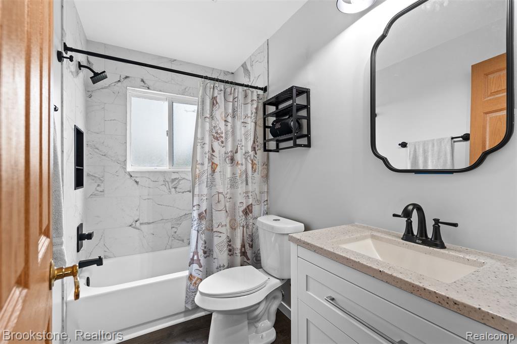 5503 Westchester Drive, Flint, MI 48532 — Photo 18