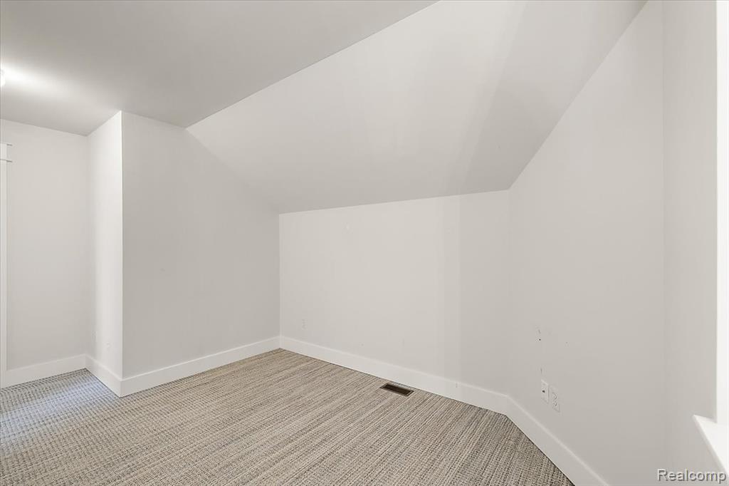 59213 Carriage Lane, South Lyon, MI 48178 — Photo 45