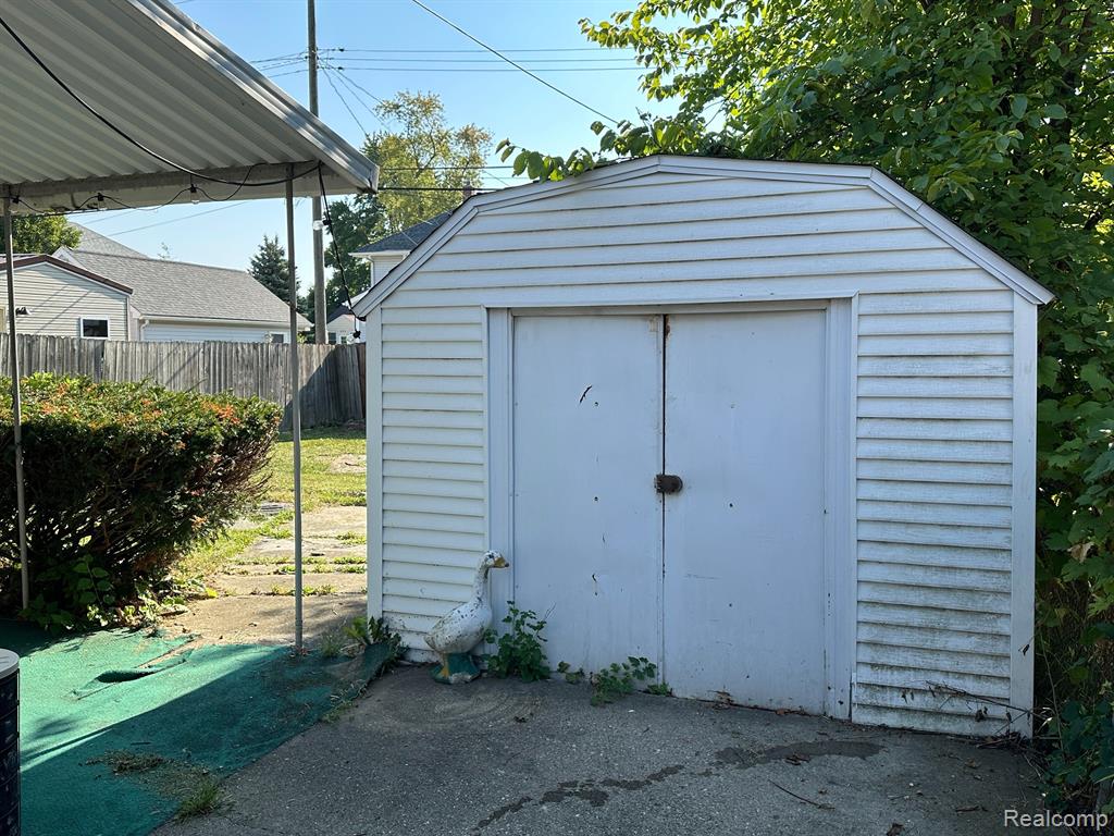 814 MAPLE Avenue, Monroe, MI 48162 — Photo 19