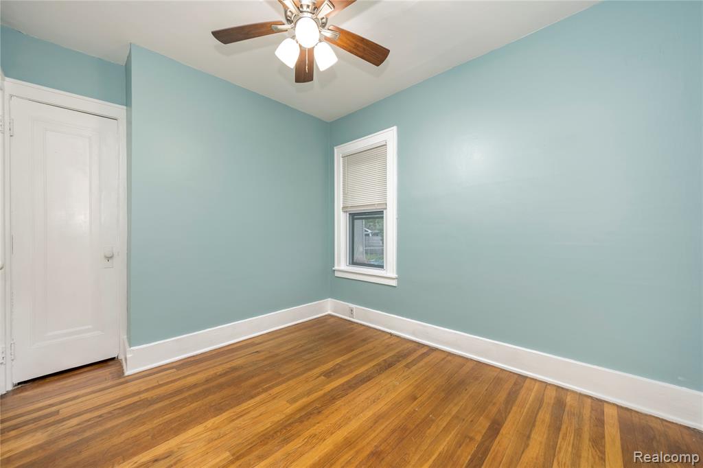 421 W Troy Street, Ferndale, MI 48220 — Photo 16