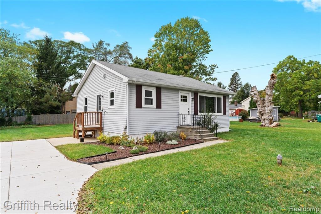 3567 Washington Street, Hartland, MI 48353 — Photo 2
