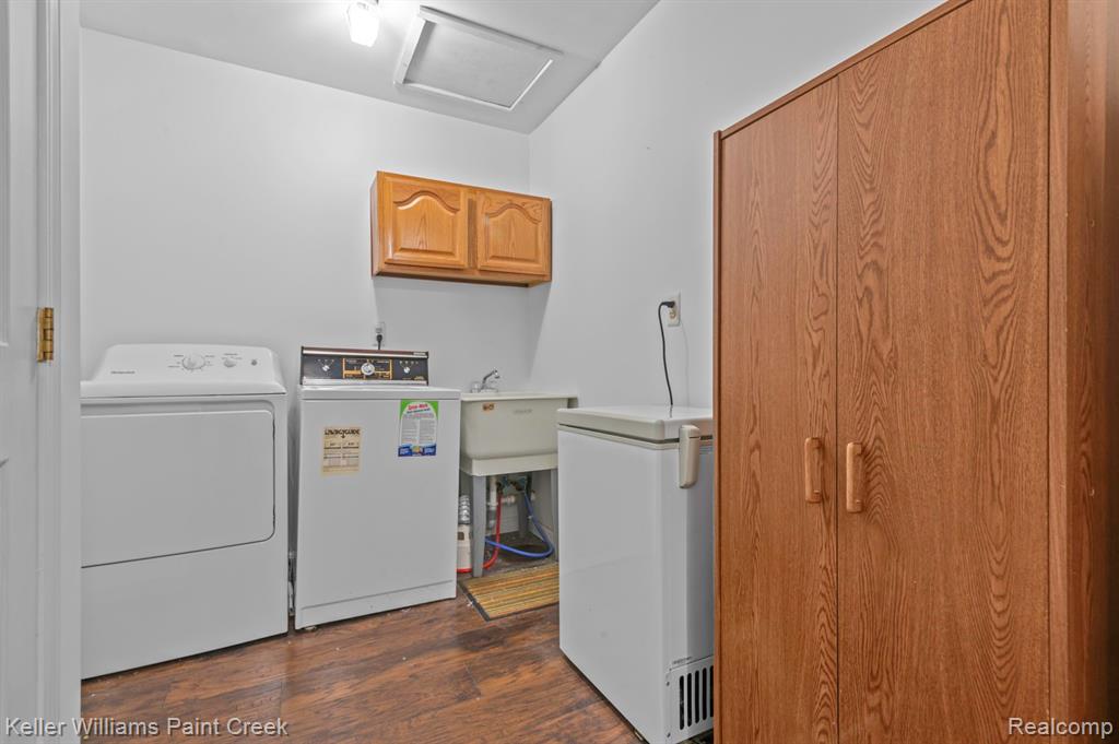 42501 Eldon Circle, Clinton Twp, MI 48038 — Photo 22