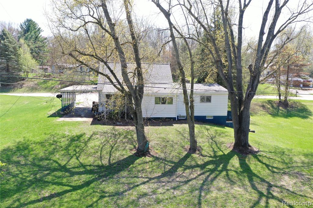 1325 E Barnes Lake Road, Columbiaville, MI 48421 — Photo 40