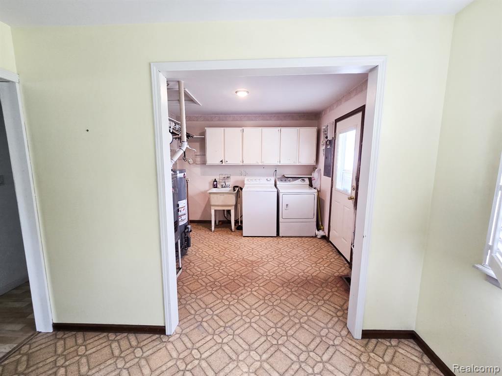 12929 Matthews Street, Carleton, MI 48117 — Photo 23