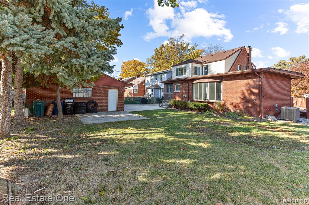 679 Emmons Boulevard, Lincoln Park, MI 48146 — Photo 10