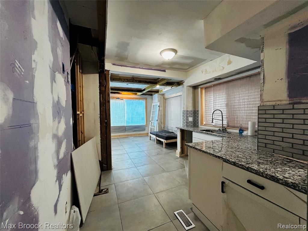 1540 Atkinson Street, Detroit, MI 48206 — Photo 15