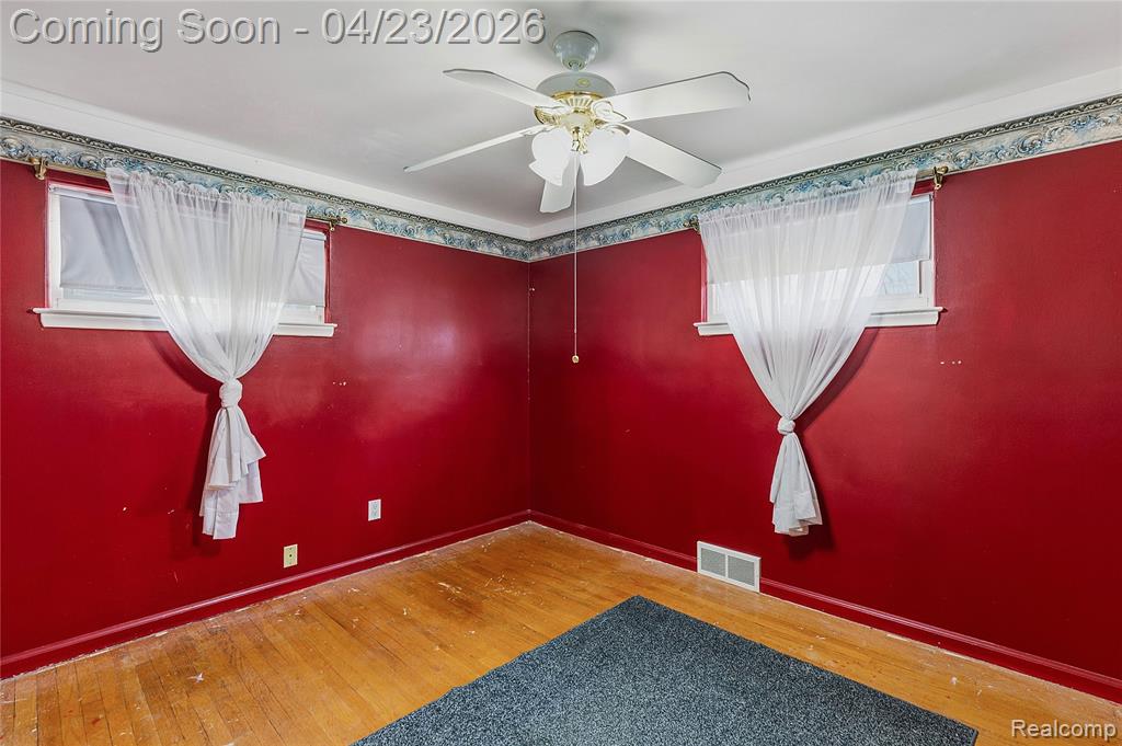9538 Hazelton, Redford, MI 48239 — Photo 13
