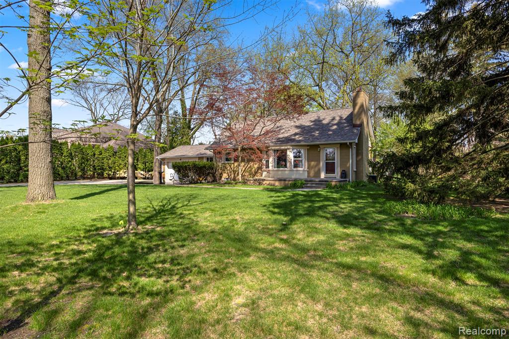 214 N Evangeline Street, Dearborn Heights, MI 48127 — Photo 7