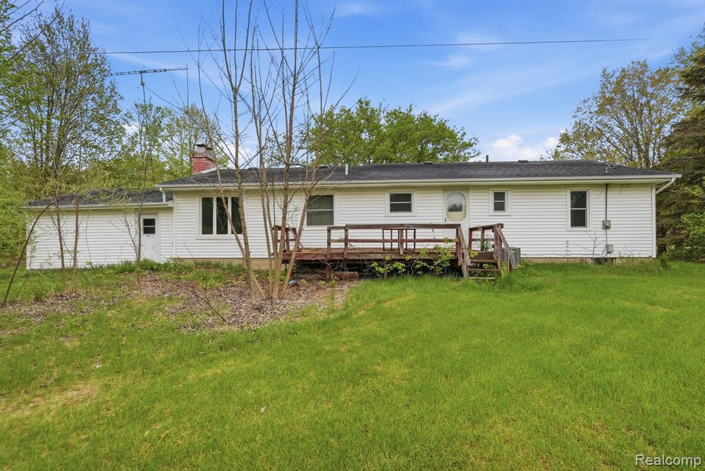 396 Plum Creek Road, Lapeer, MI 48446 — Photo 29