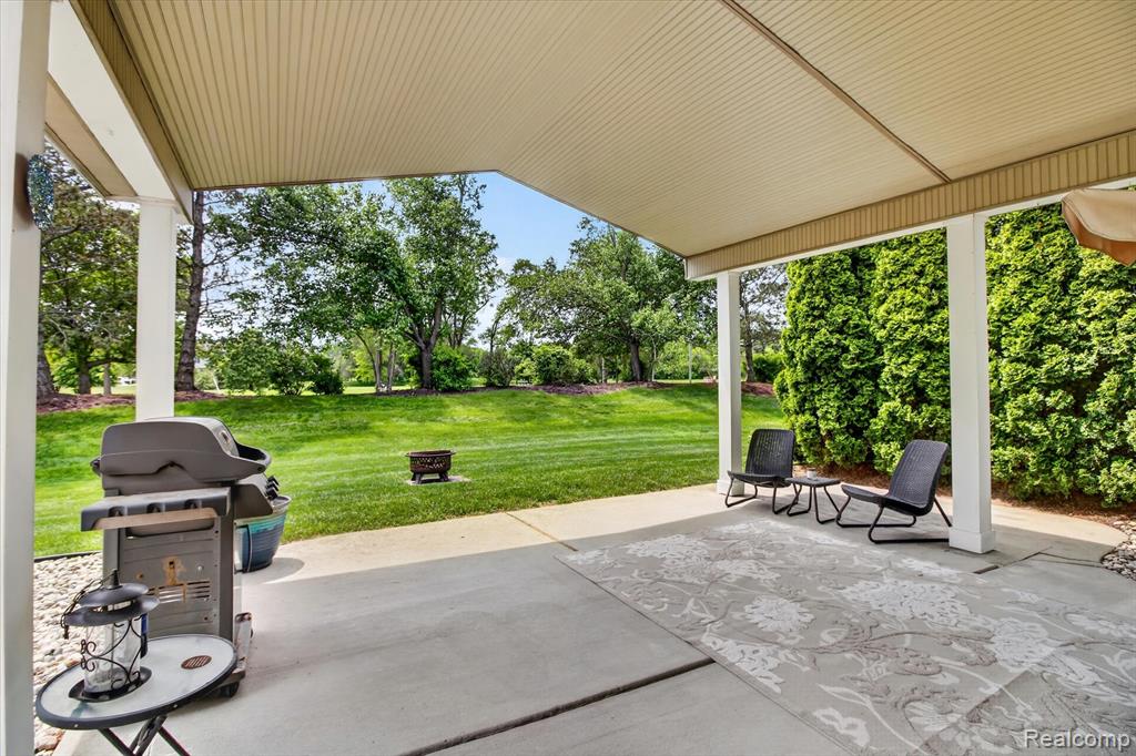 49271 Laguna Drive, Van Buren, MI 48111 — Photo 59