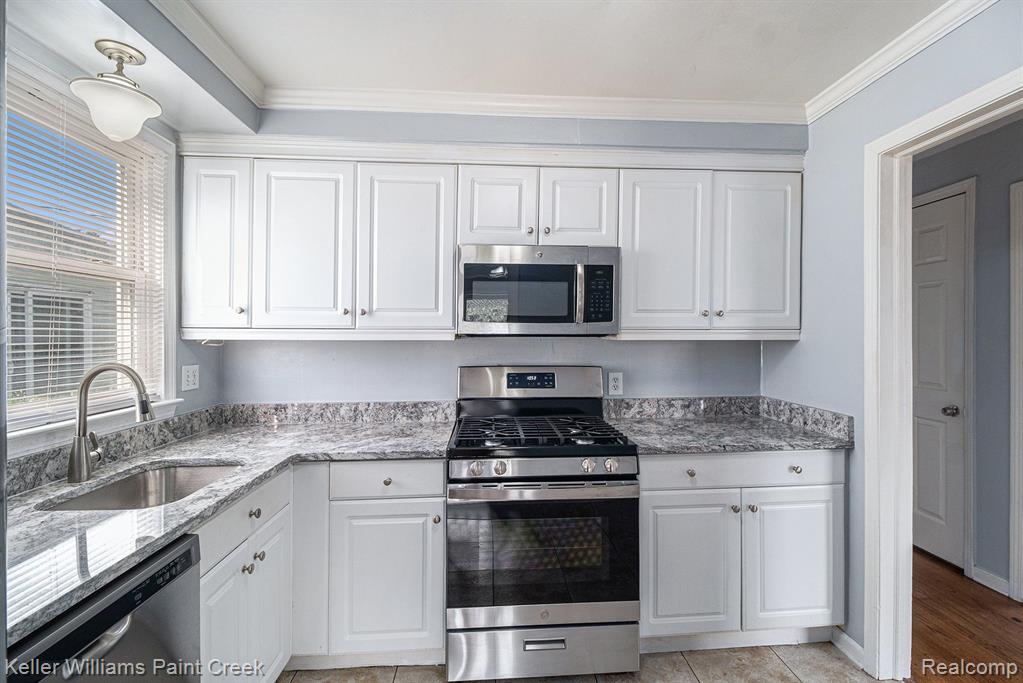 412 S Stephenson, Royal Oak, MI 48067 — Photo 8