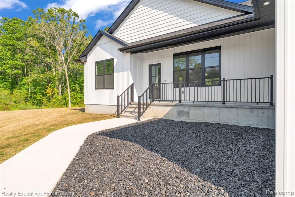 7290 Drexler Road, St. Clair, MI 48079 — Photo 40
