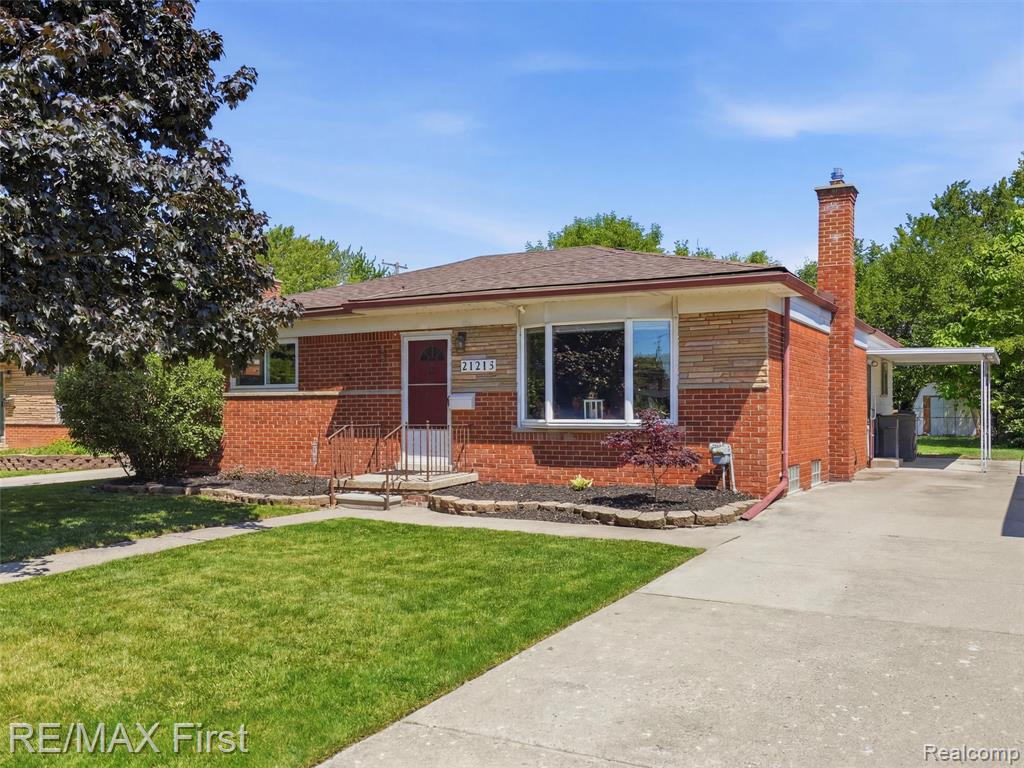 21213 Centennial Street, Saint Clair Shores, MI 48081 — Photo 2