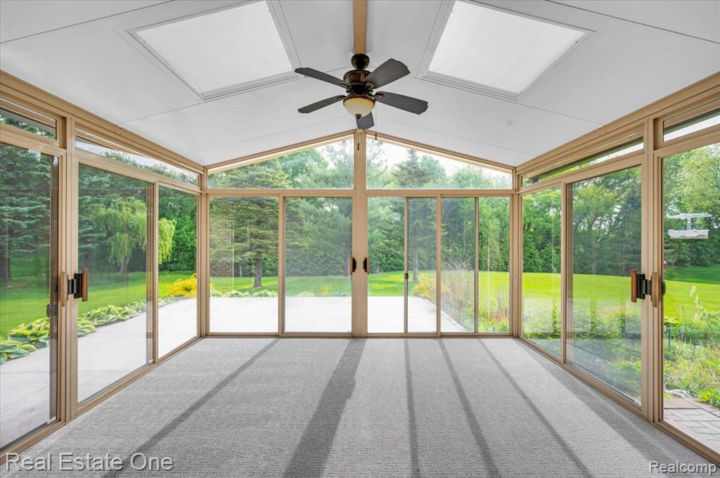 751 Bristol Lane, Clarkston, MI 48348 — Photo 12