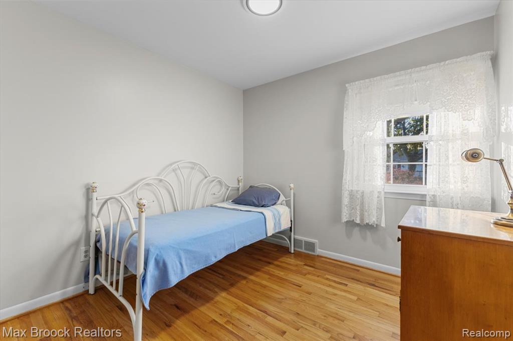 4514 Thorncroft Avenue, Royal Oak, MI 48073 — Photo 11