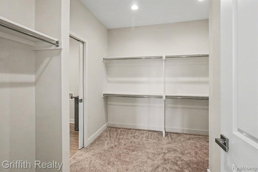 2878 Clivedon Road, Howell, MI 48843 — Photo 21