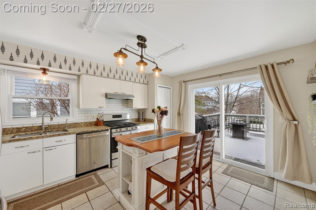 801 Linden Way, Auburn Hills, MI 48326 — Photo 15