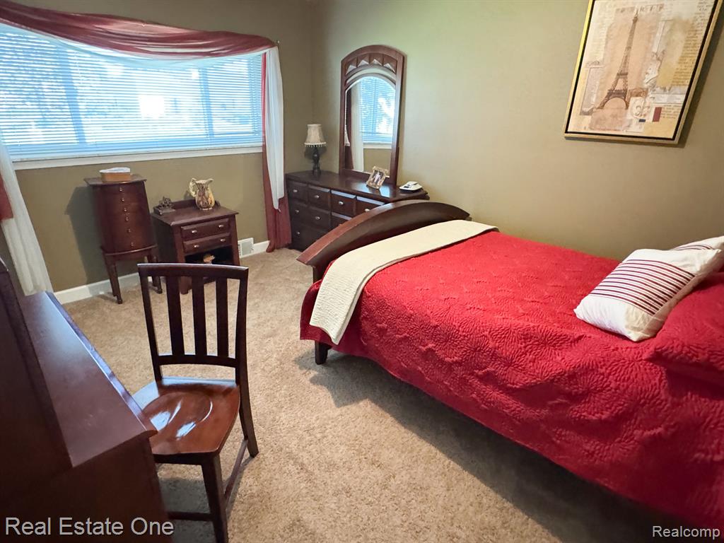 54511 MERKEL Lane, Shelby Twp, MI 48316 — Photo 27