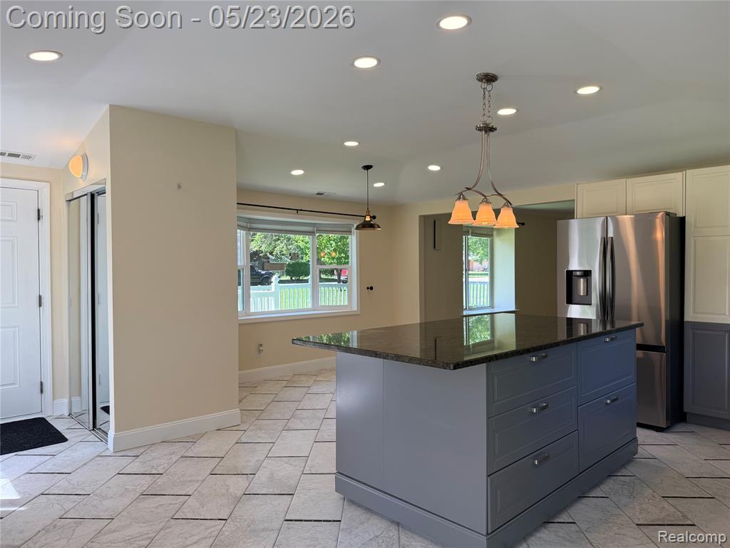 896 Grace Avenue, Rochester Hills, MI 48307 — Photo 8