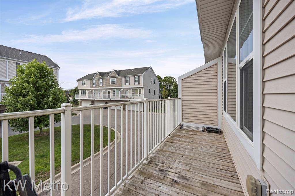 4636 Bradley Circle, Troy, MI 48085 — Photo 22