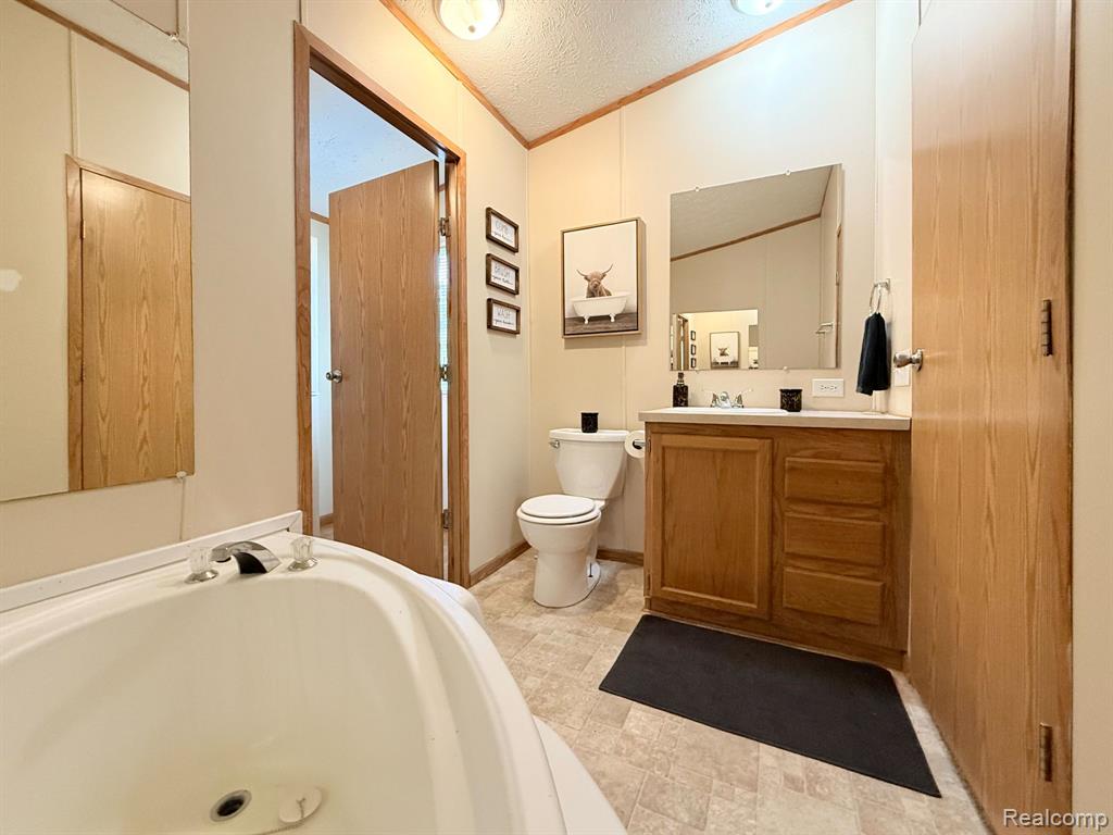 317 Scarlet Oak Lane, Whittaker, MI 48190 — Photo 11