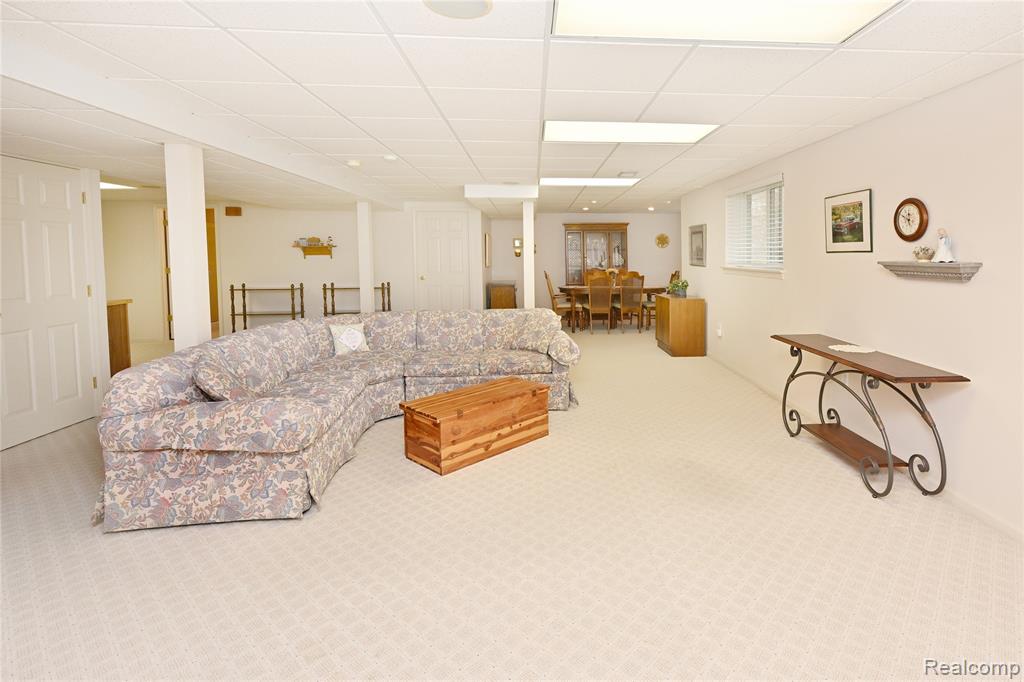 324 Cherry Hill Pointe Drive, 27, Canton, MI 48187 — Photo 30