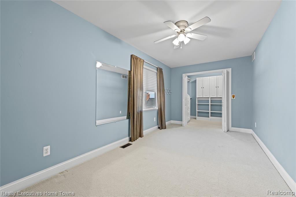 5802 Lakeshore Road, Fort Gratiot, MI 48059 — Photo 48