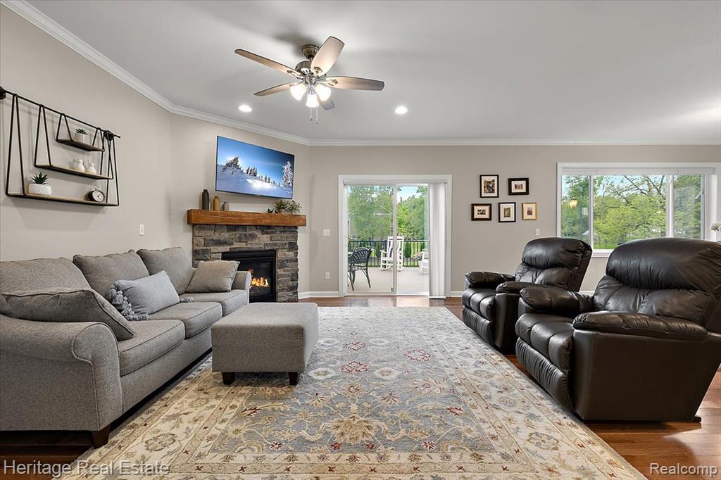 6231 Leighland Drive, Grand Blanc, MI 48439 — Photo 8