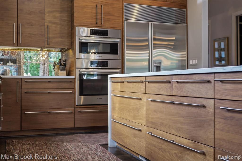 928 Montrose Avenue, Royal Oak, MI 48073 — Photo 15