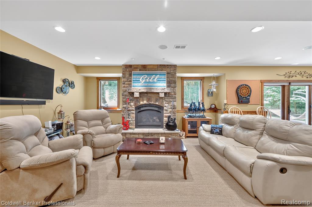 3690 Hickory Rim Drive, Ortonville, MI 48462 — Photo 29