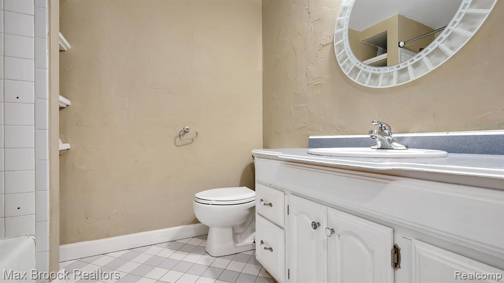9681 LISTERIA Street, Commerce Twp, MI 48382 — Photo 25