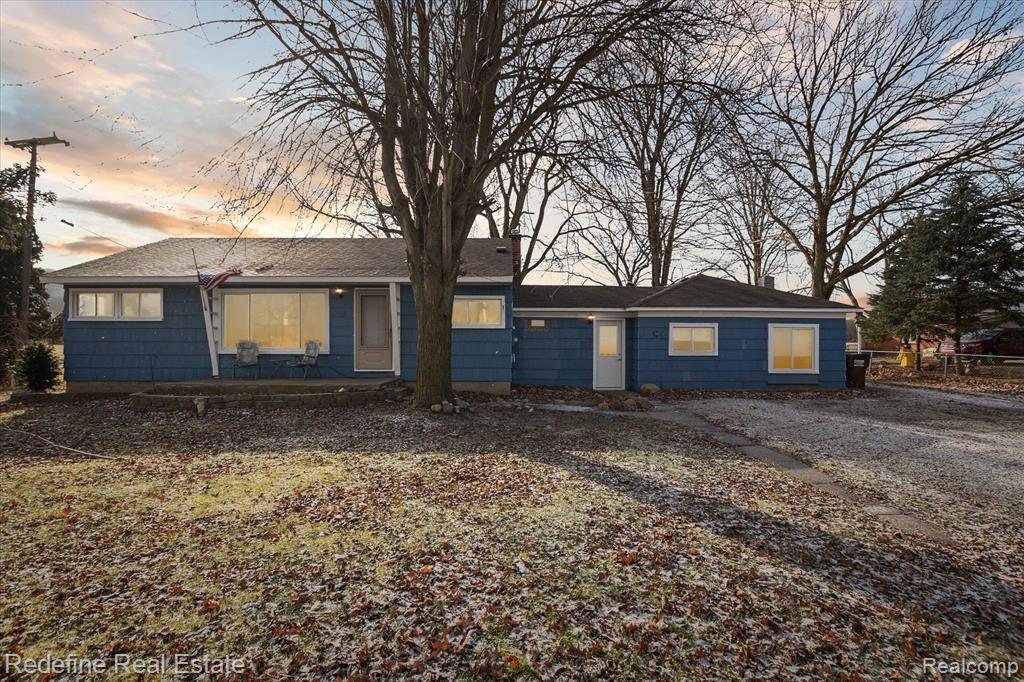 7492 Milan Oakville Road, Milan, MI 48160 — front exterior