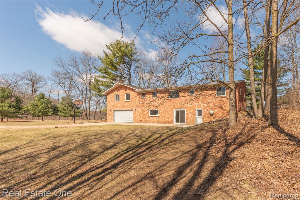7293 GAWLEY Road, Pinckney, MI 48169 — Photo 3