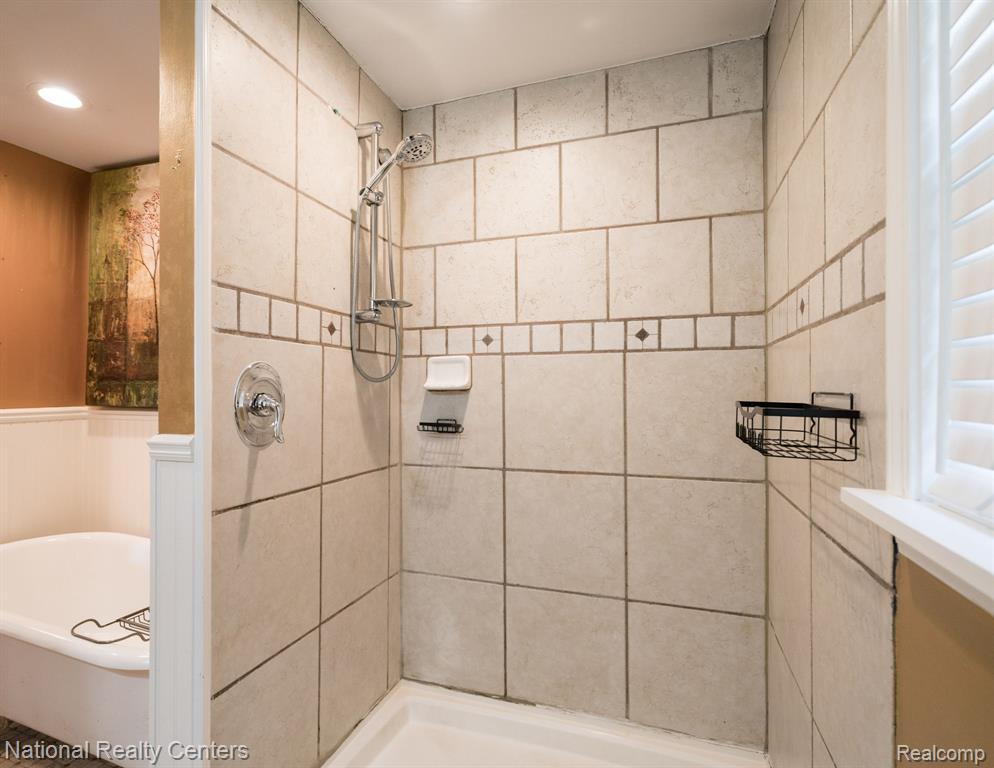 402 N West Street, Royal Oak, MI 48067 — Photo 19