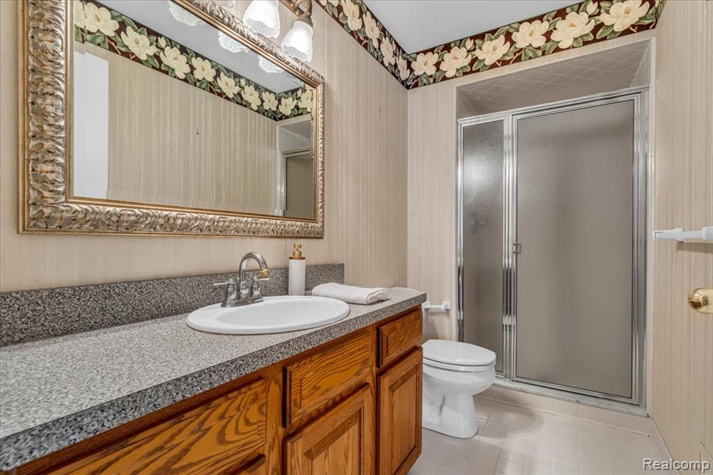 43855 Pinot Noir Drive, Sterling Heights, MI 48314 — Photo 28