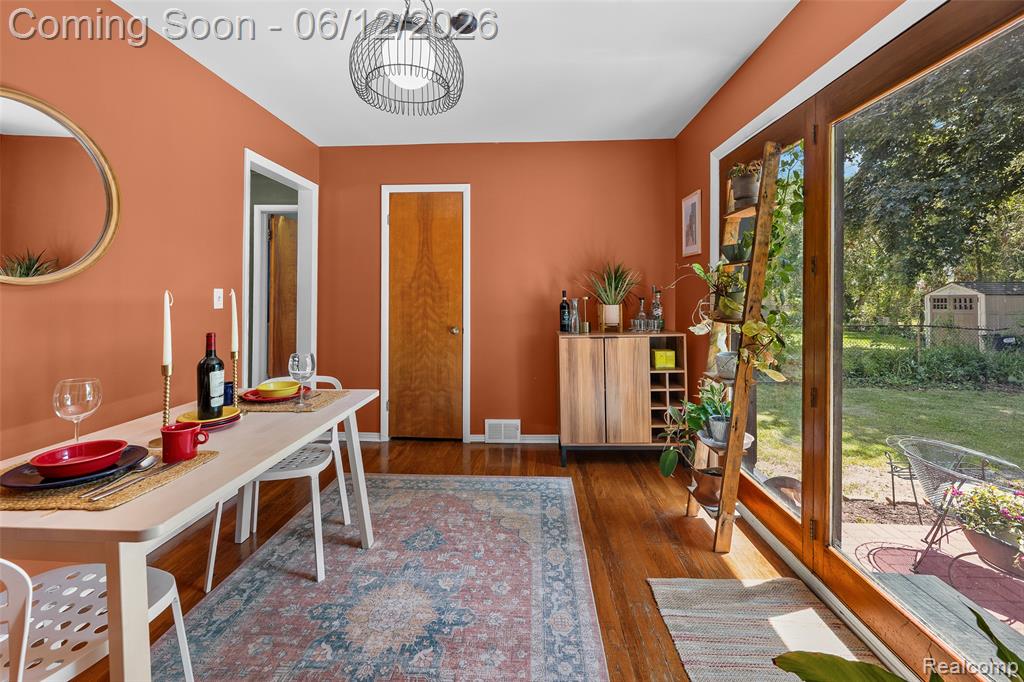 10467 W 11 Mile Road, Huntington Woods, MI — Photo 14