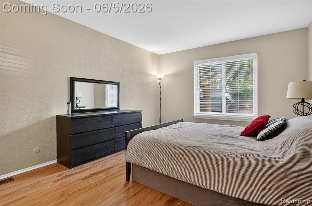 2425 Mulberry Square, 42, Bloomfield Hills, MI 48302 — Photo 22