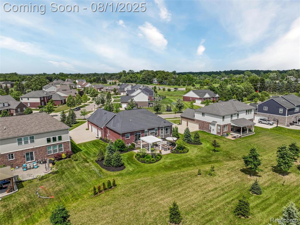 61171 Shaya Boulevard, South Lyon, MI 48178 — Photo 69