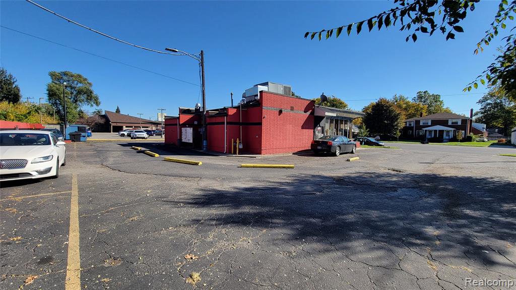 20804 Plymouth Road - Photo 5